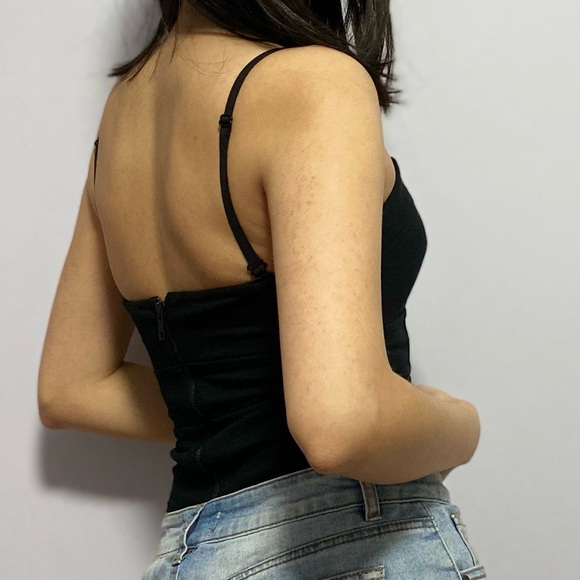 Black bustier corset top Talula Aritzia - Picture 2 of 6